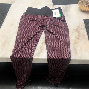 Stylish Black and Red Patterned Leggings